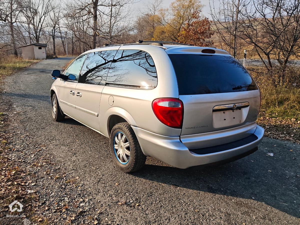 Chrysler Town & Country 2005 Touring Stow'n'go - image 21