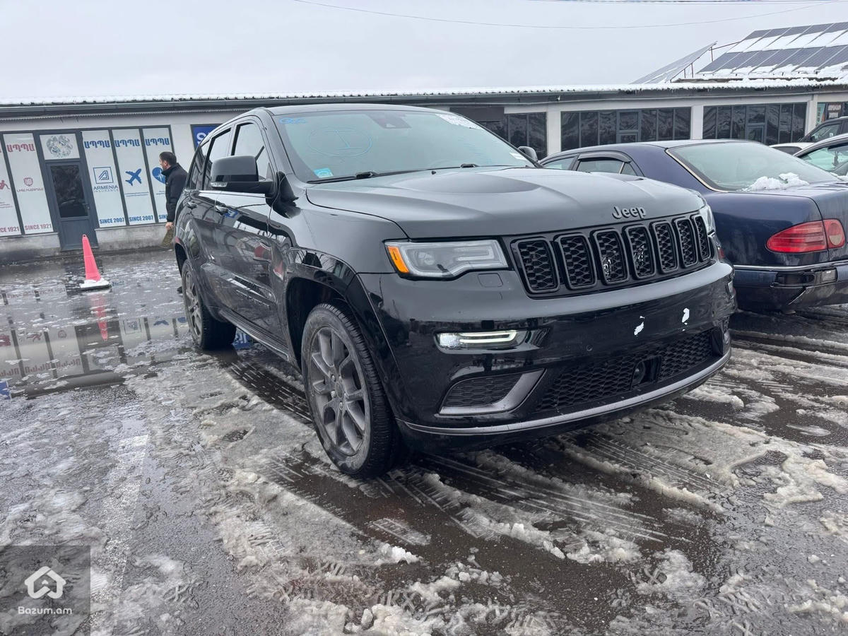 Jeep Grand Cherokee High Altitude - image 17