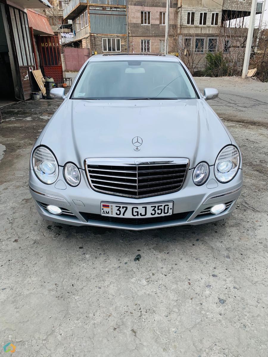 Mercedes Benz - image 1