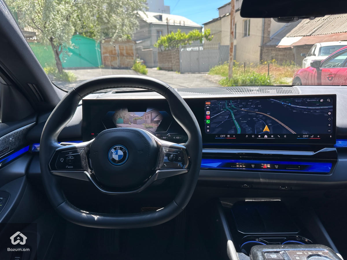 Bmw I5 Edrive40 - image 10