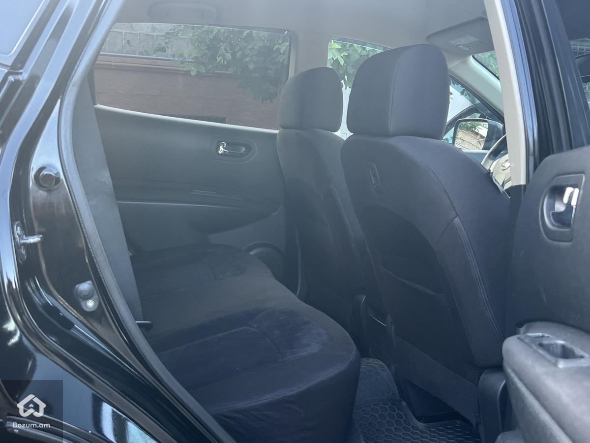 Nissan Rogue 2010 - image 9