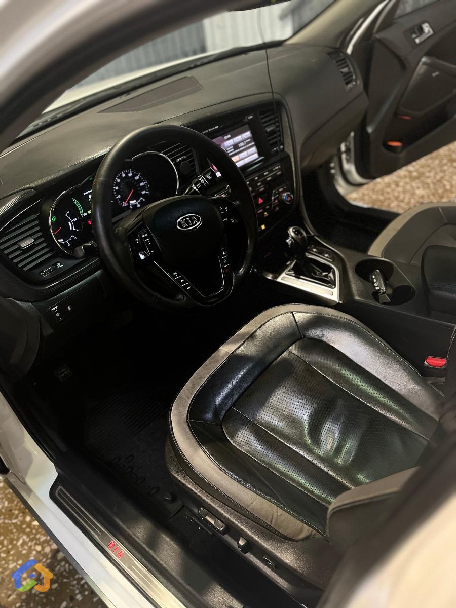 KIA OPTIMA HYBRID - image 6