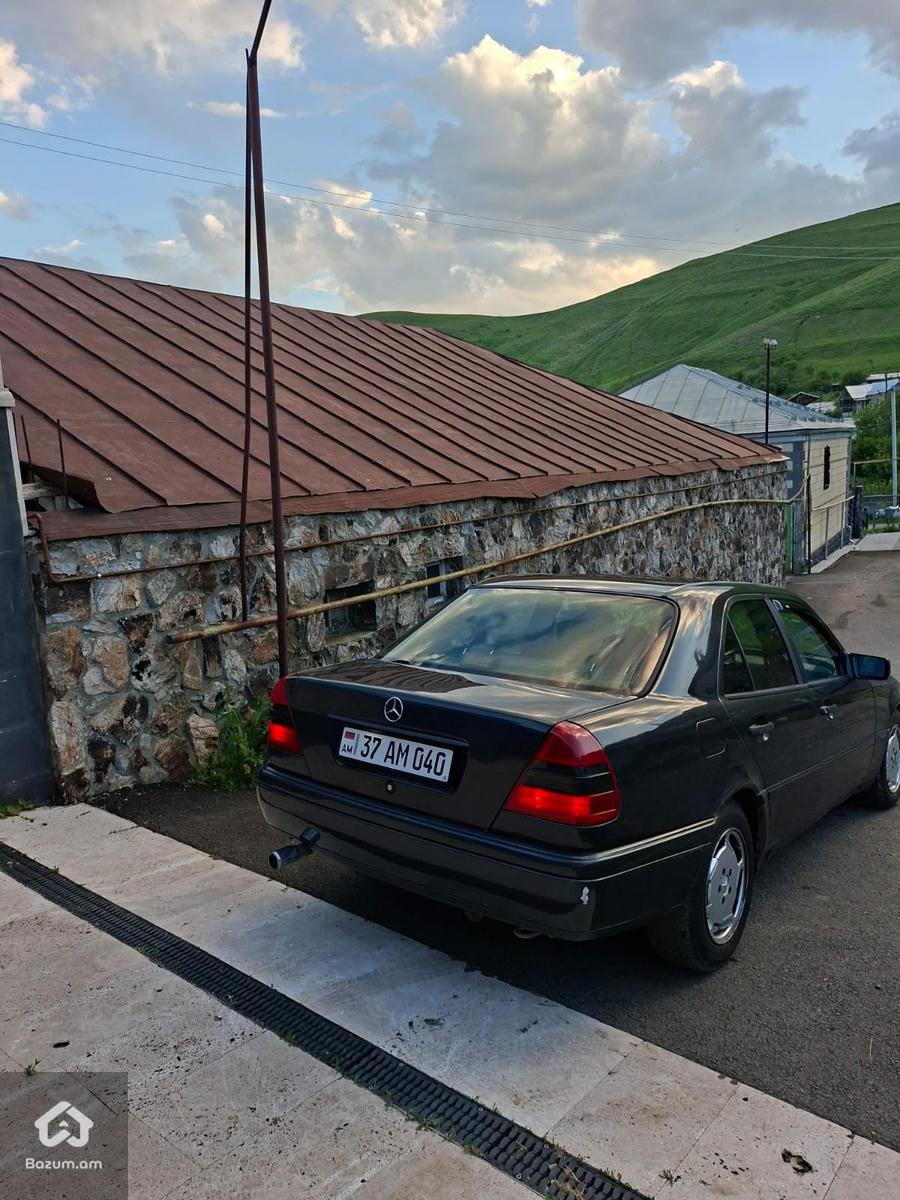 View 3