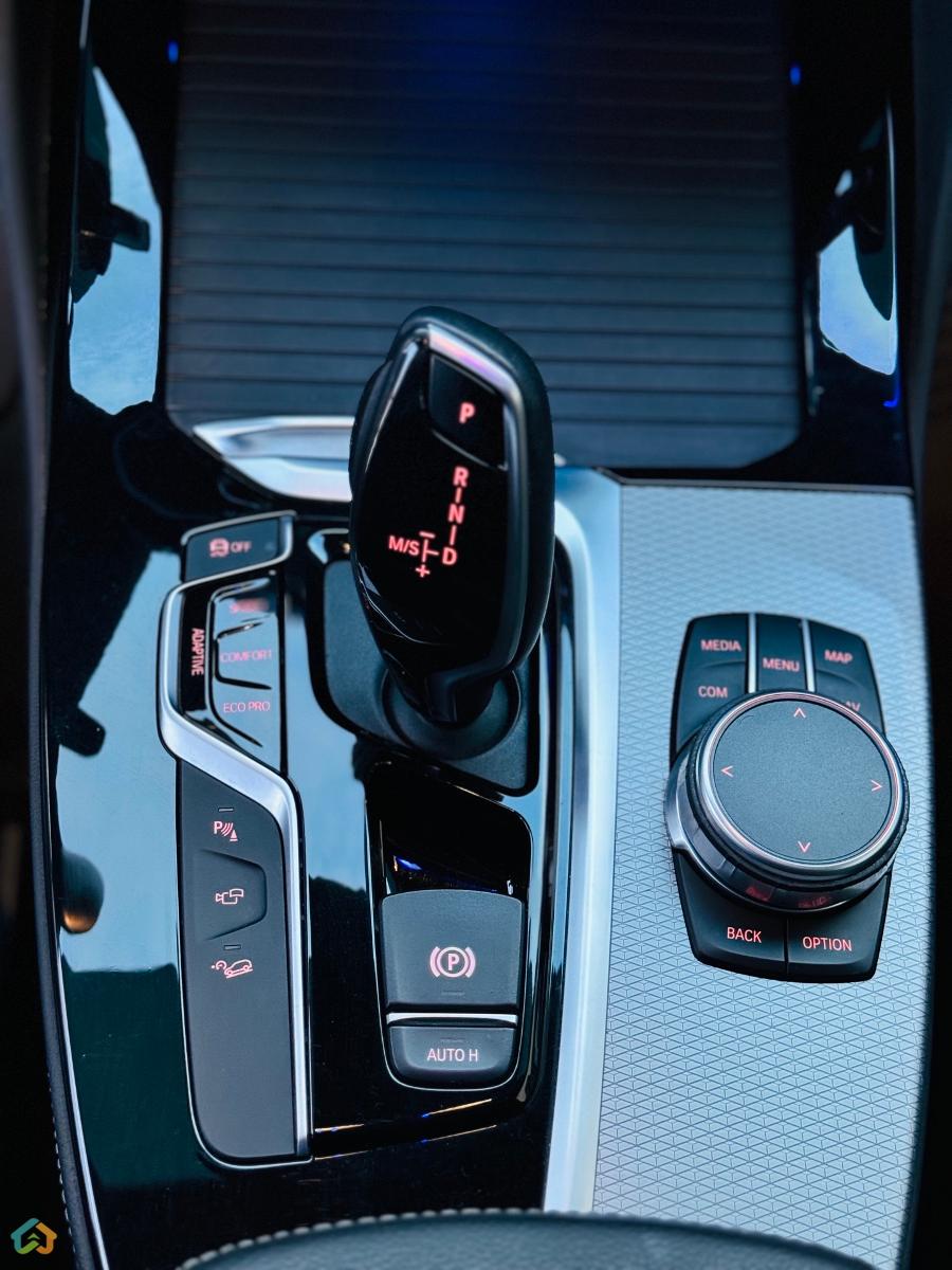 Bmw X4 M Competition - image 14