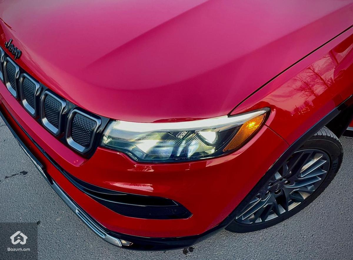 Jeep Compass 2022/12 Limited 2.4լ - image 13