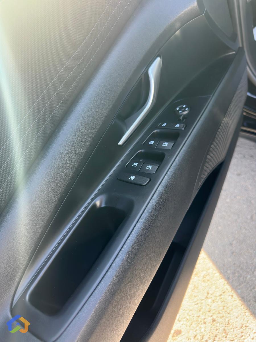 Hyundai Elantra CN7 - image 18