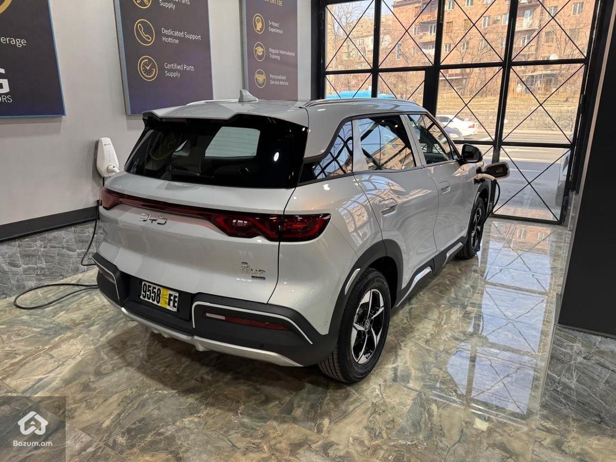 byd yuan up - image 4