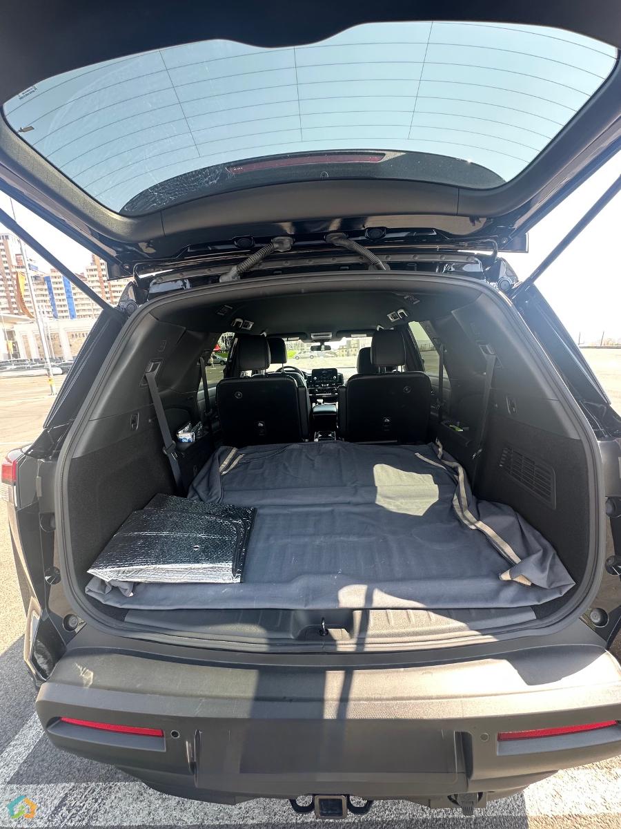 Nissan Pathfinder ROCK CREEK 4WD - image 12