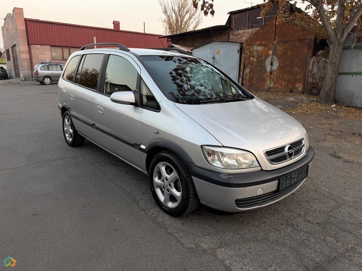 Opel Zafira 1.8Z - image 1
