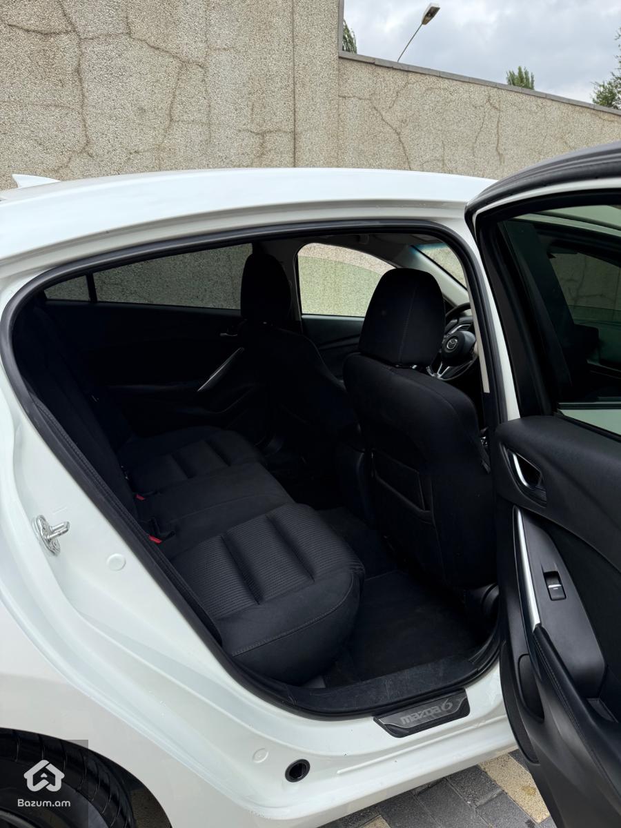 Mazda 6 - image 4