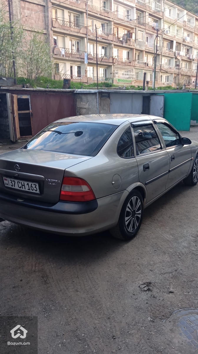 OPEL VECTRA B - image 3