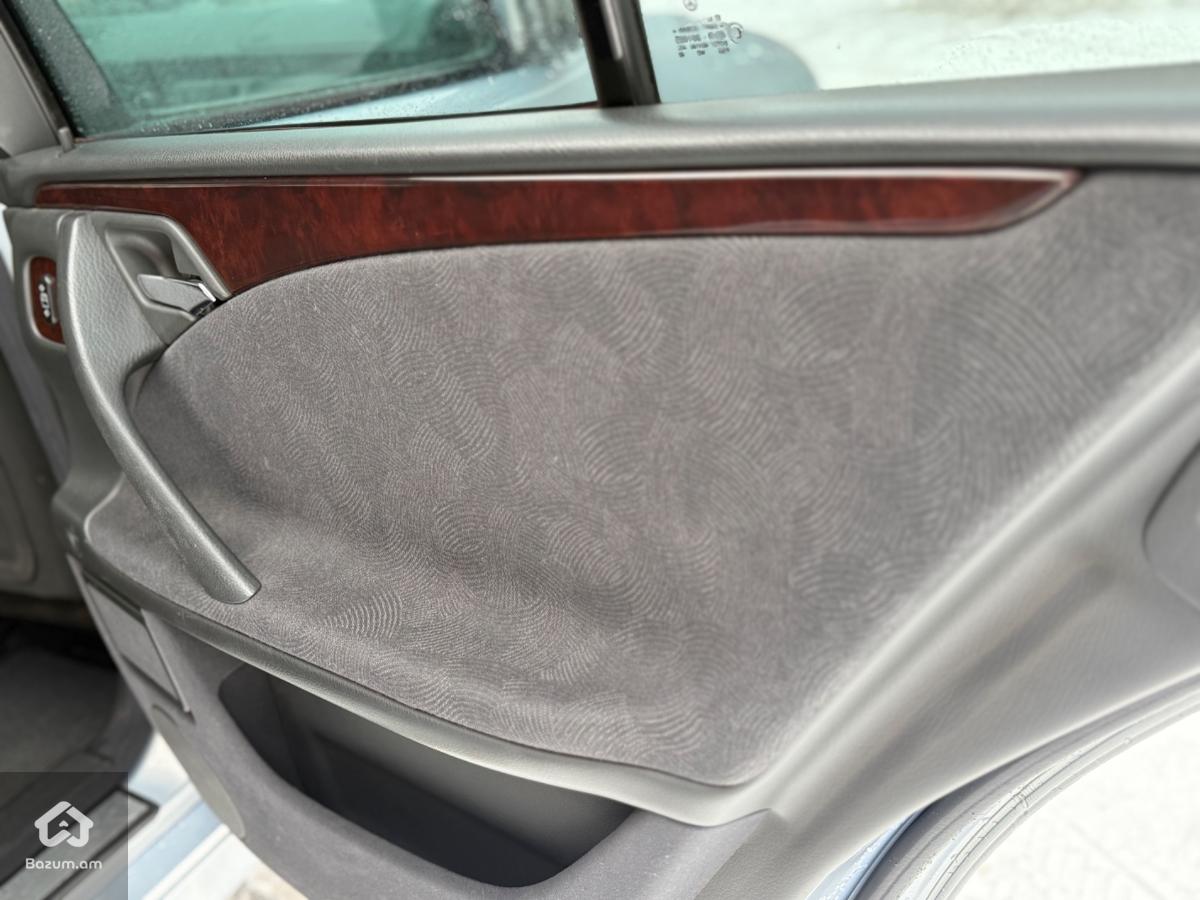 E class 240 - image 12