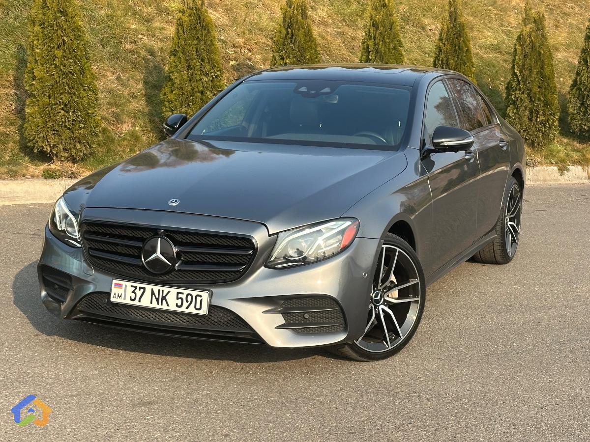 Mercedes E300 - image 1