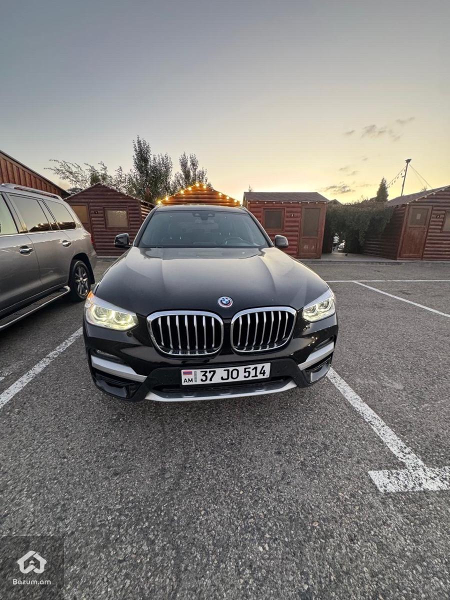 BMW X3 - image 10