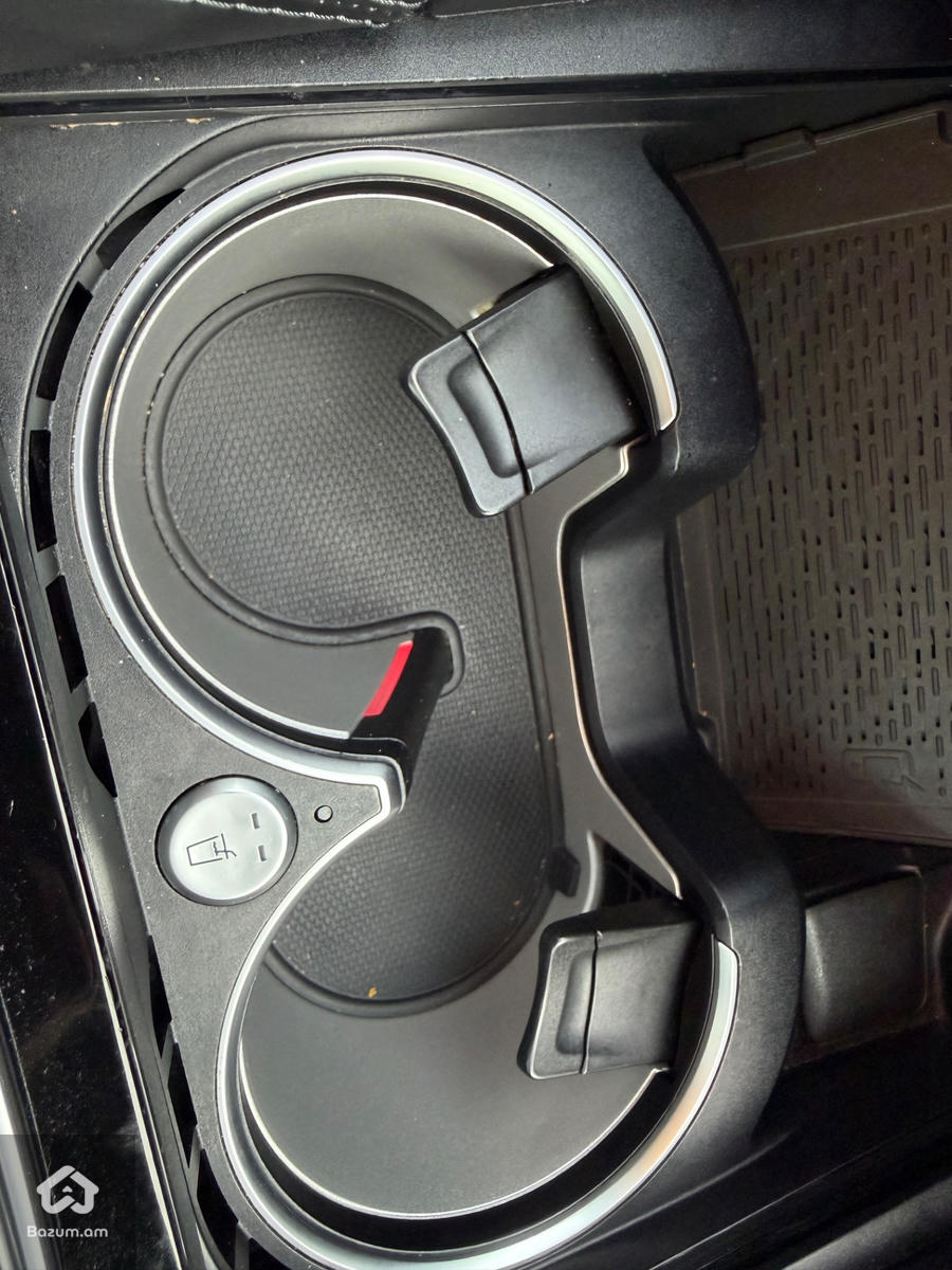 MERCEDES BENZ GLE COUPE AMG CARBON EDITION - image 18