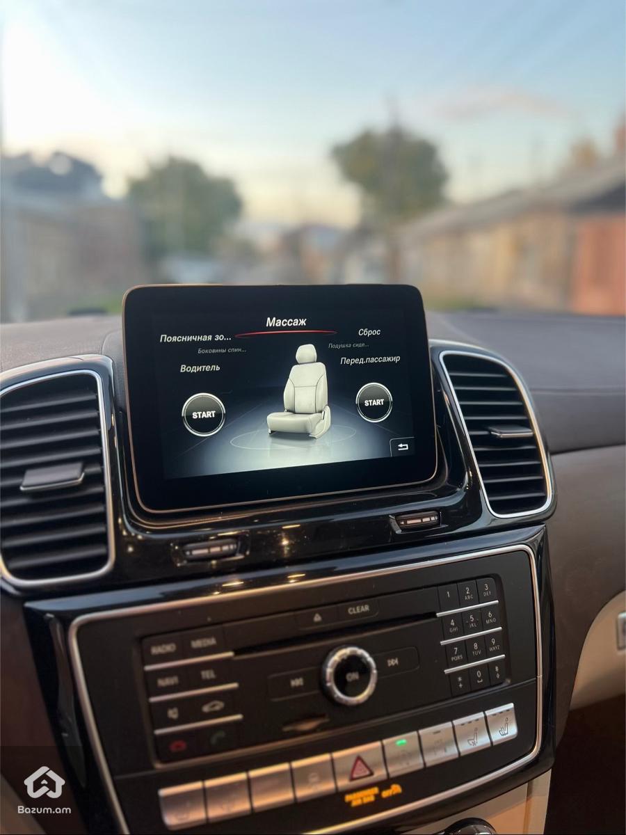 Mercedes Benz GLS 550 - image 6