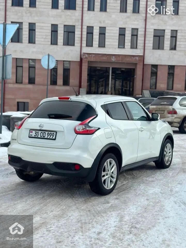 Nissan Juke  - image 4