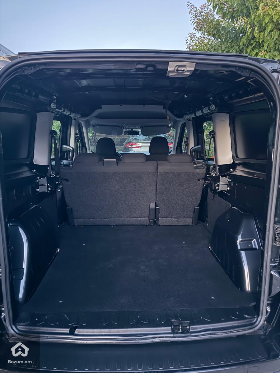 Ram Promaster City - image 6