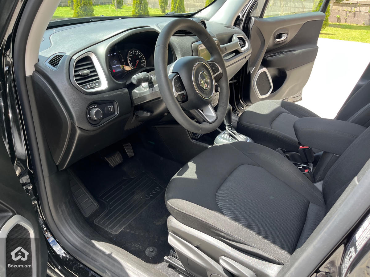 Jeep Renegade  - image 10
