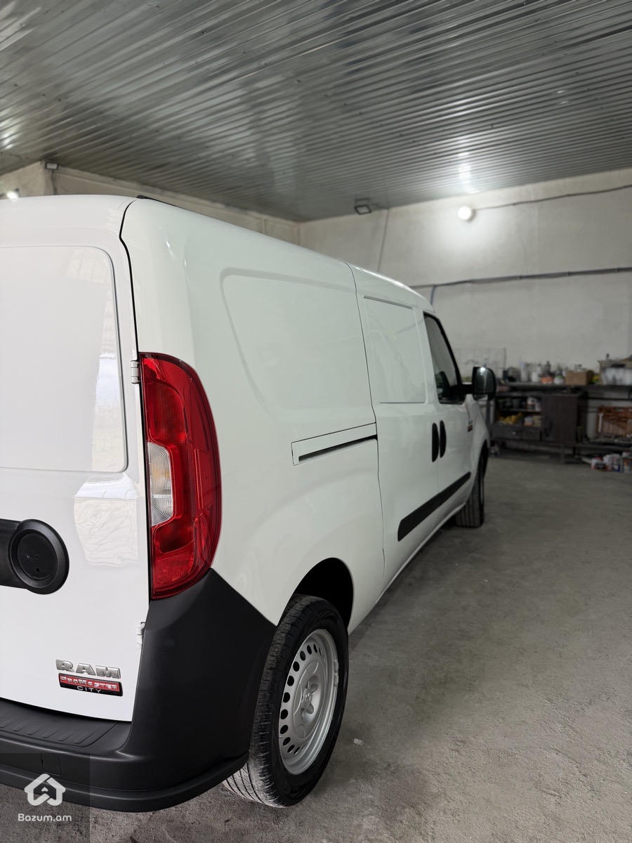 RAM PROMASTER CITY - image 6