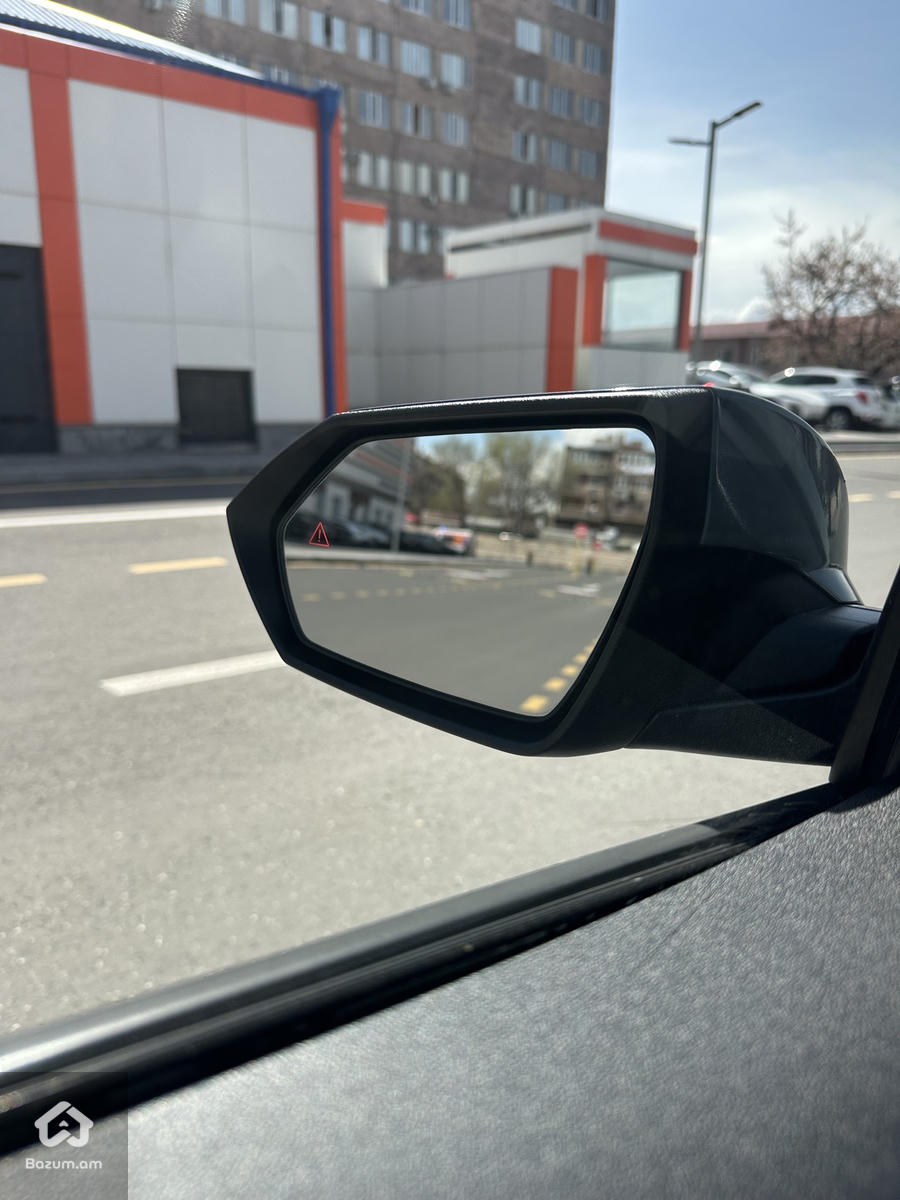 HYUNDAI ELANTRA 2022-21 - image 18