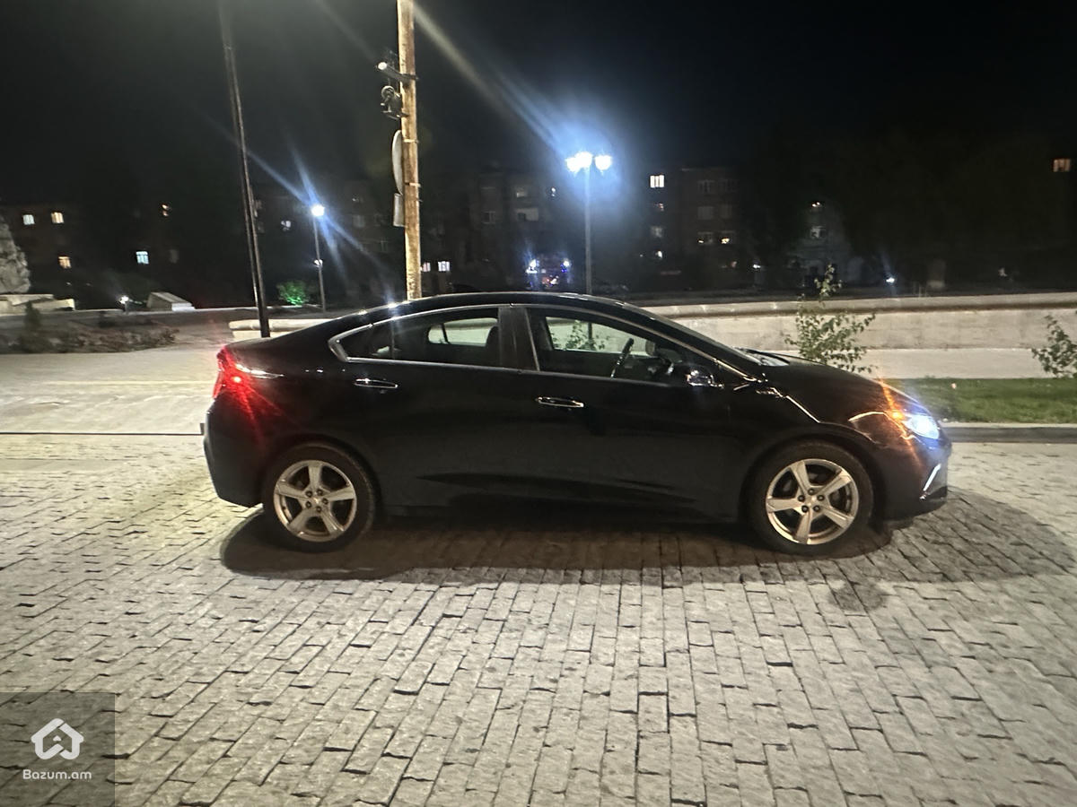 Chevrolet volt 2 - image 6
