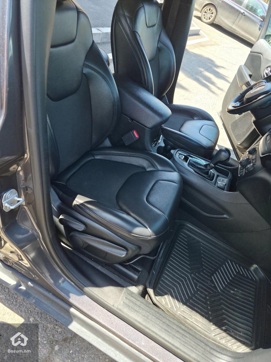 JEEP CHEROKEE 2019/2 2.4L - image 20