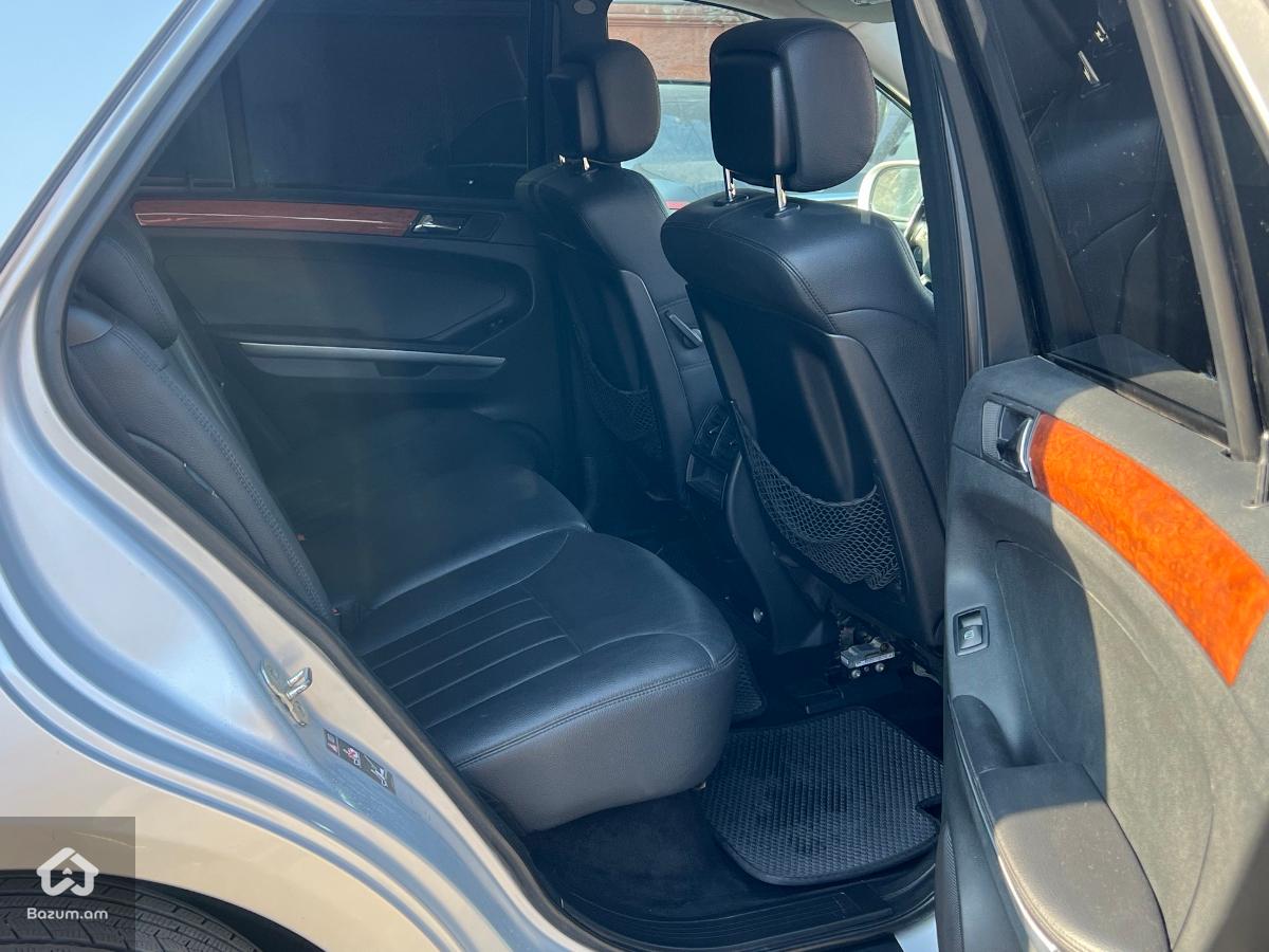 Mercedes-Benz ML350 2007 - image 9