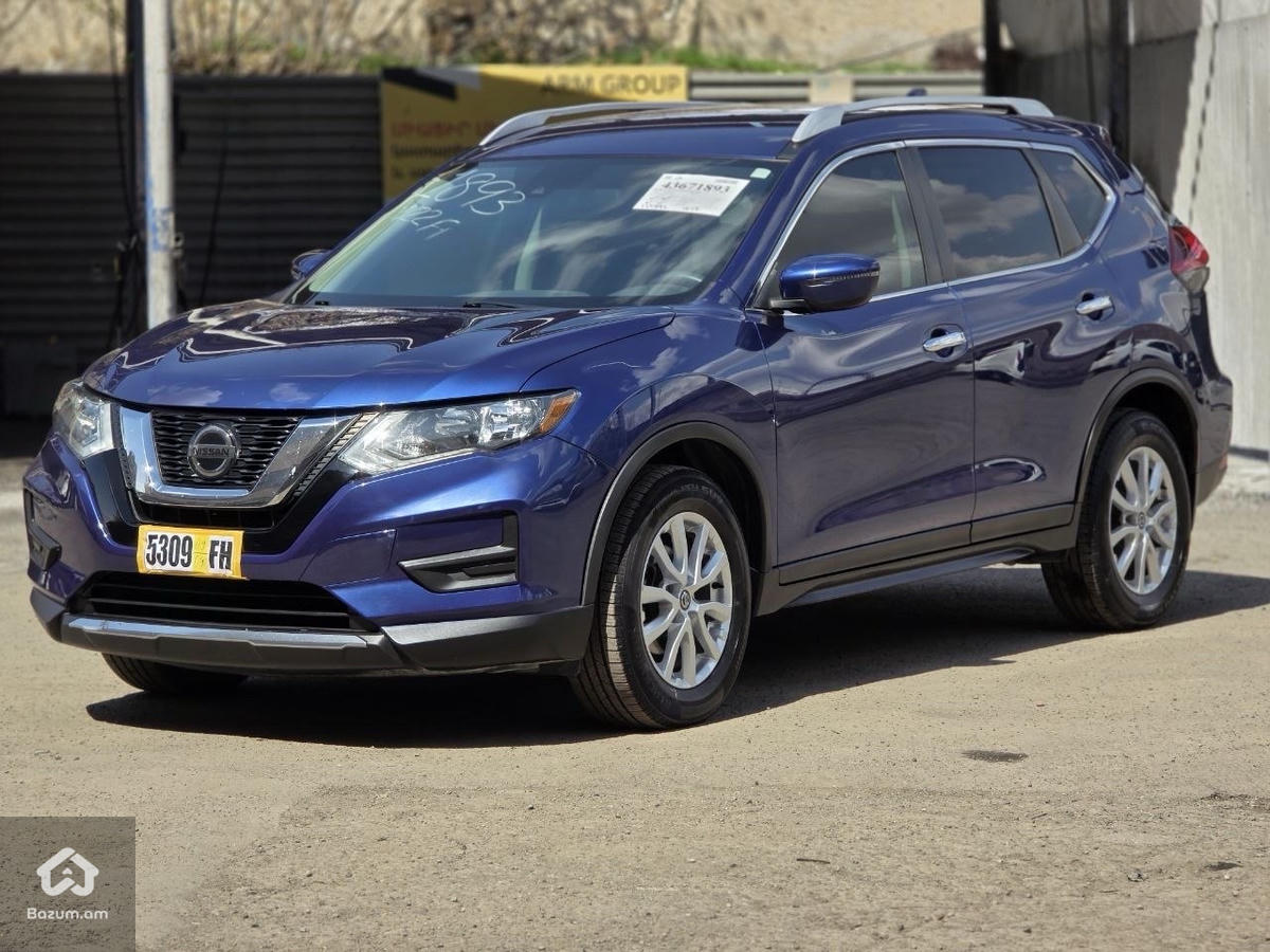 Nissan Rogue  - image 2