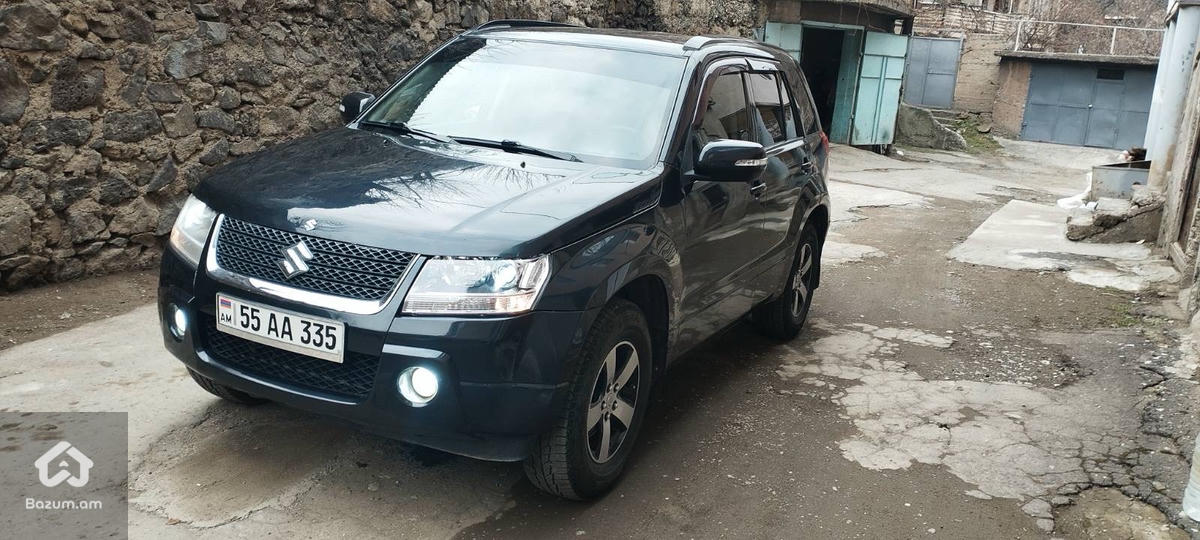 Suzuki Grand Vitara 2.0 - image 5