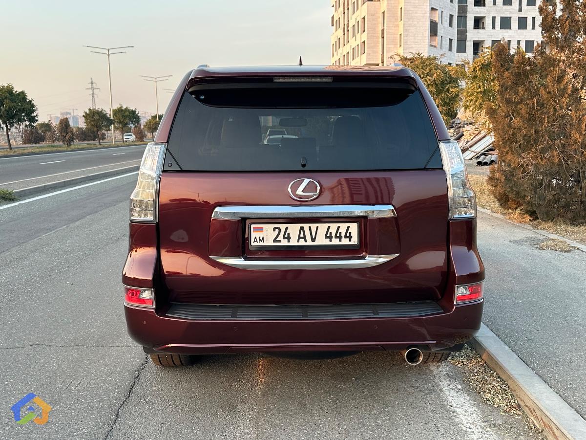 LEXUS GX460 - image 11