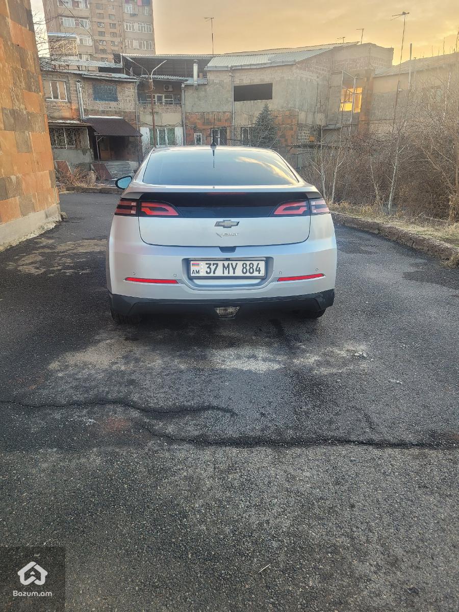 Chevrolet volt 2014 - image 4