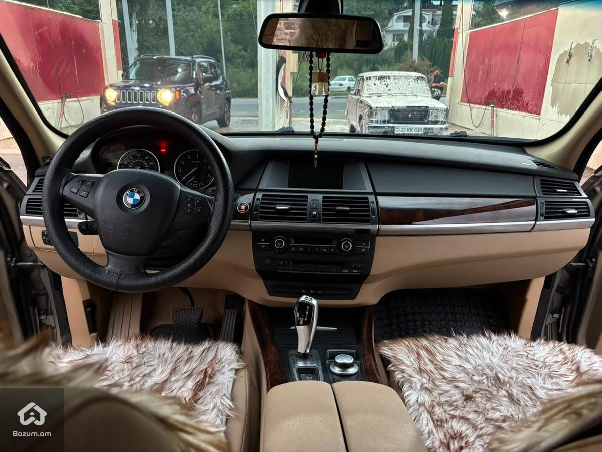 BMW X5 2008 - image 8