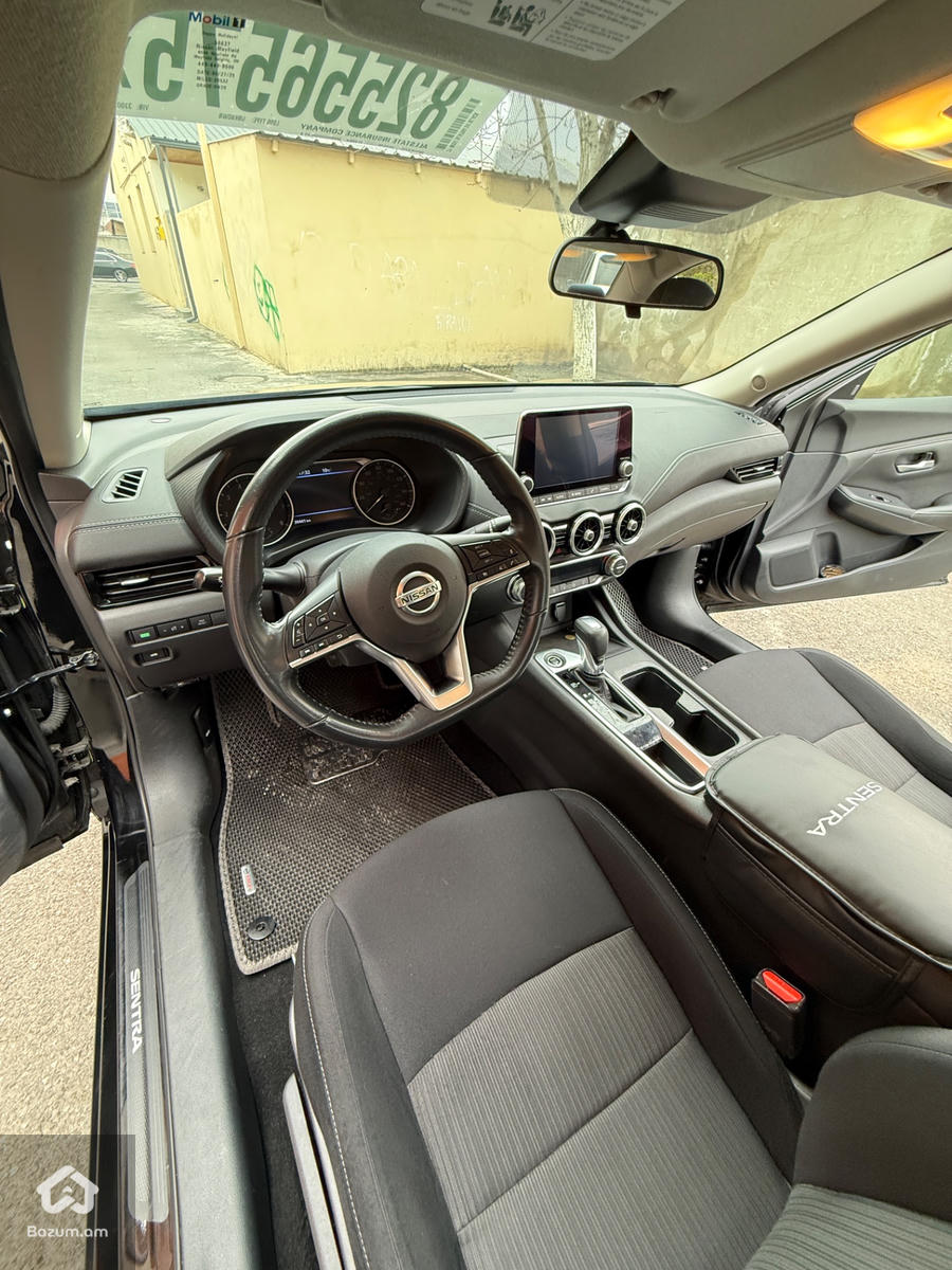 Nissan Sentra 2021 SV - image 13