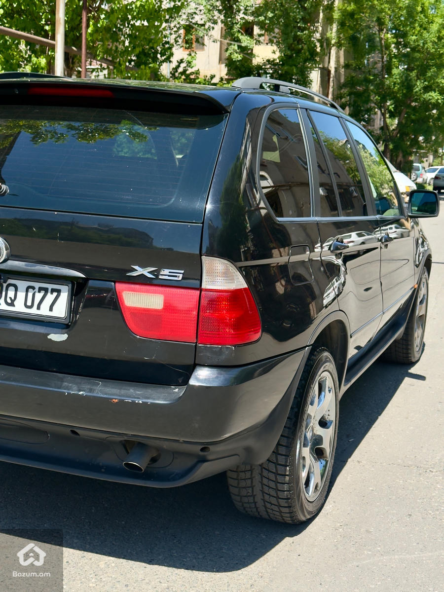 BMW X5 - image 8