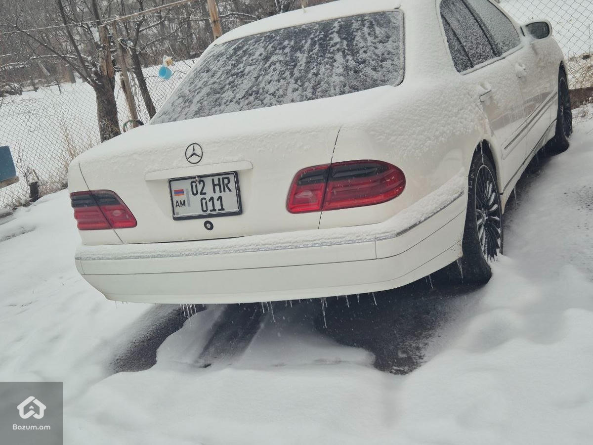 Mercedes-Benz W210/E320 - image 14