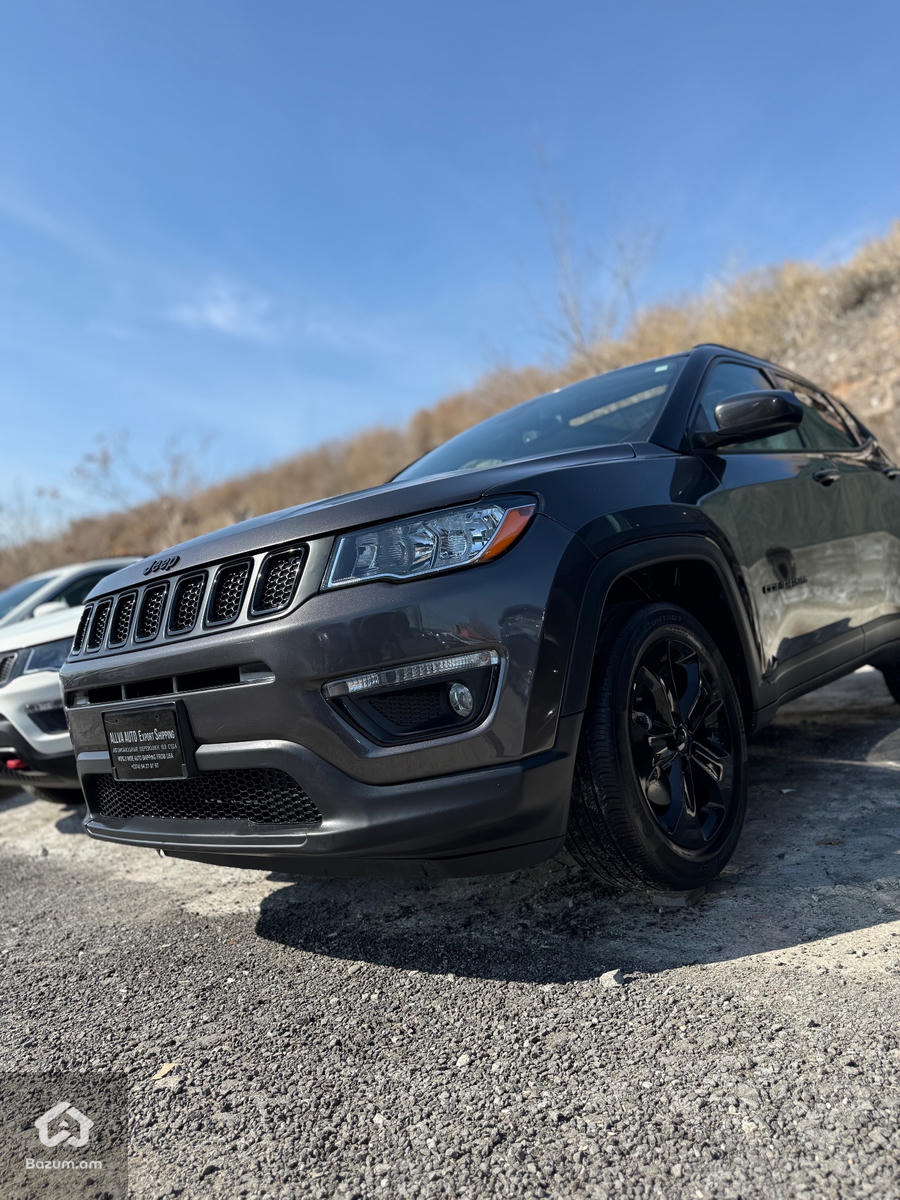 jeep compass - image 9