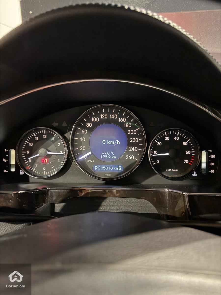 Mercedes-Benz CLS500  - image 11