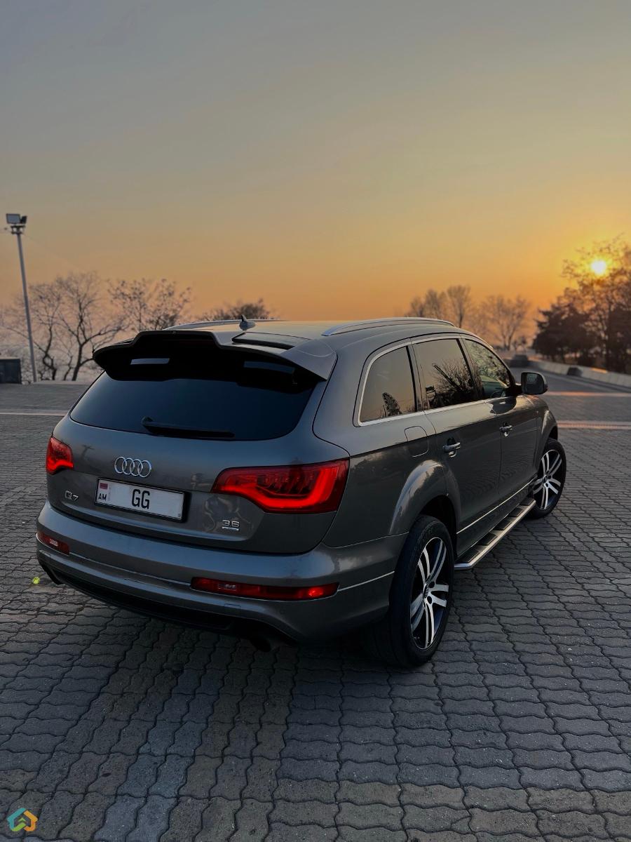 Audi Q7 Sline Quattro - image 3