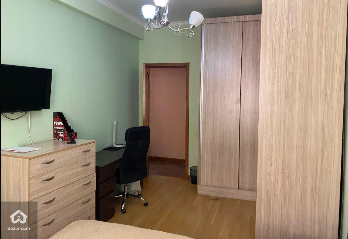 3 սենյականոց բնակարան նորակառույց շենքում Վիկտոր Համբարձումյան փողոցում  - image 10