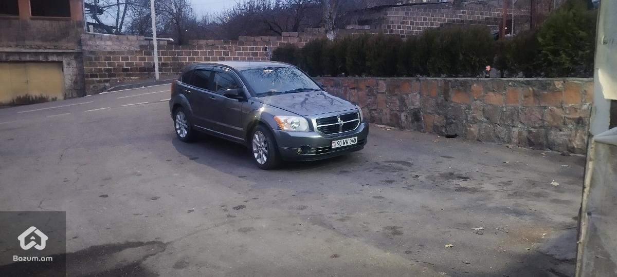 Ավտոմեքենա Dodge Caliber - image 2