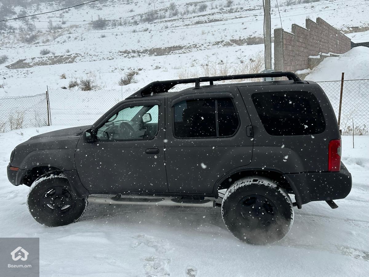 NISSAN XTERRA - image 4