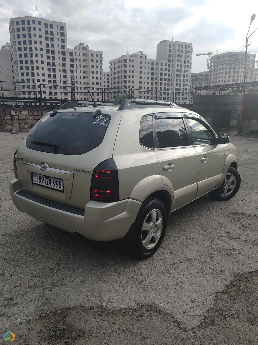 Hyundai Tucson JM - image 18