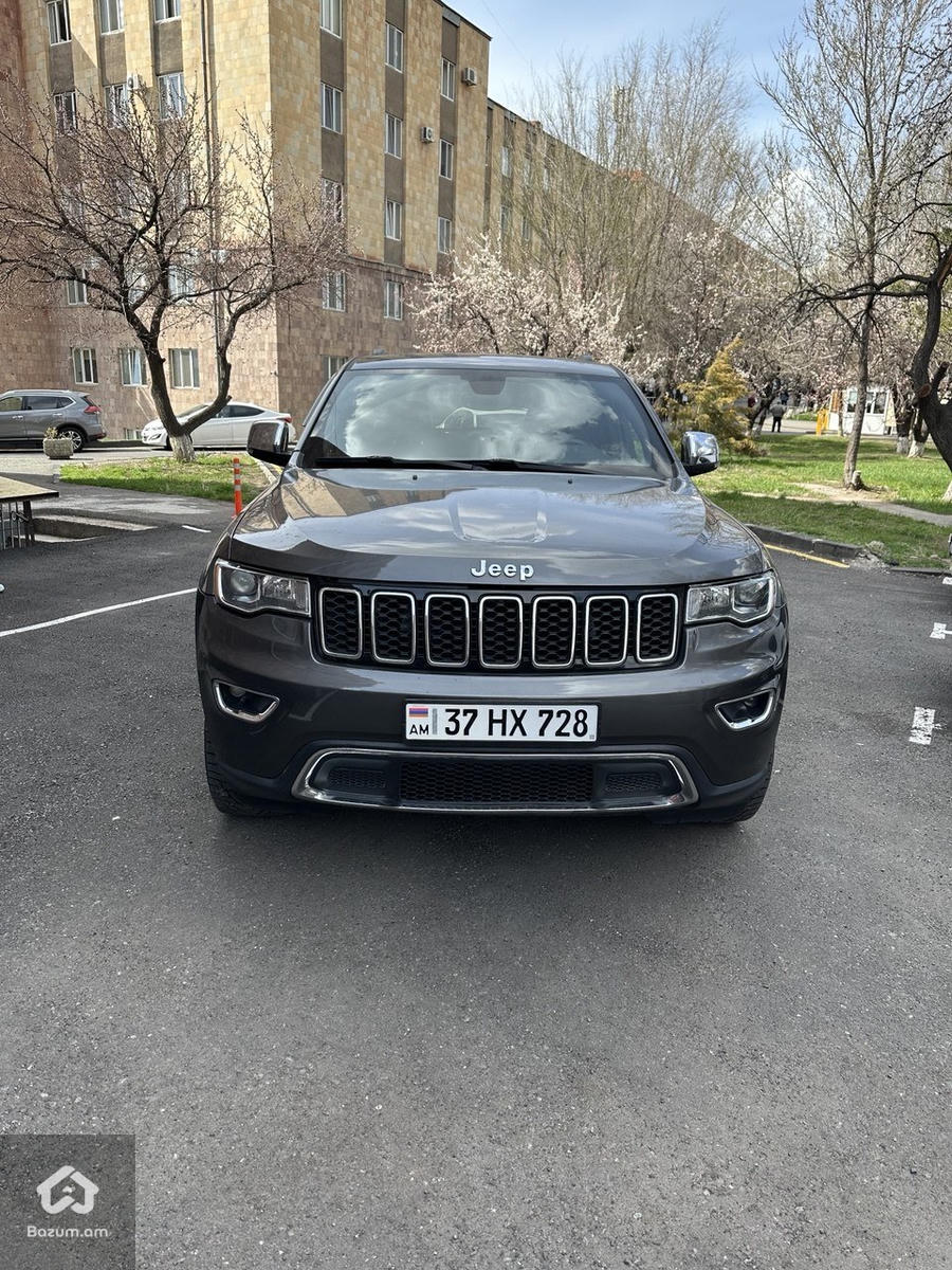 Jeep Grand Cherokee Limited - image 1