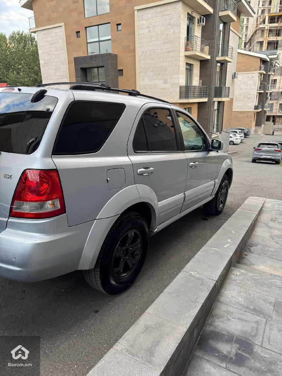 Kia Sorento  - image 5