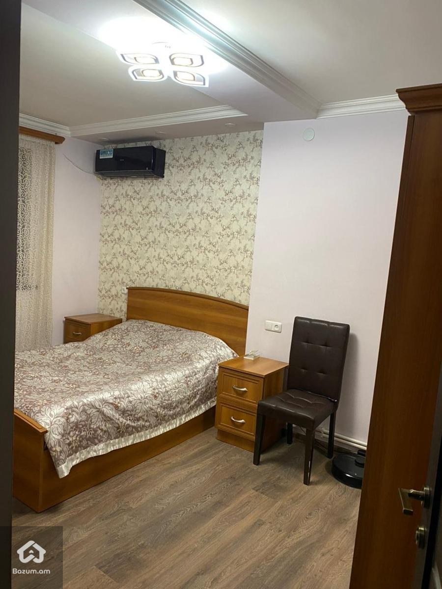 բնակարան կենտրոնում - image 6