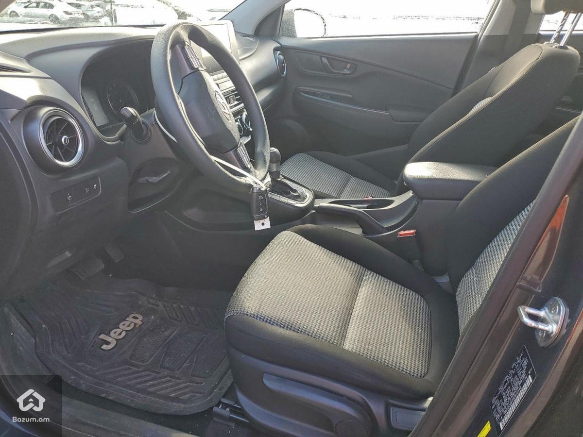 HYUNDAI KONA 2021 SEL - image 6