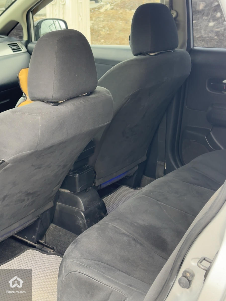 Nissan Versa 2008 - image 8