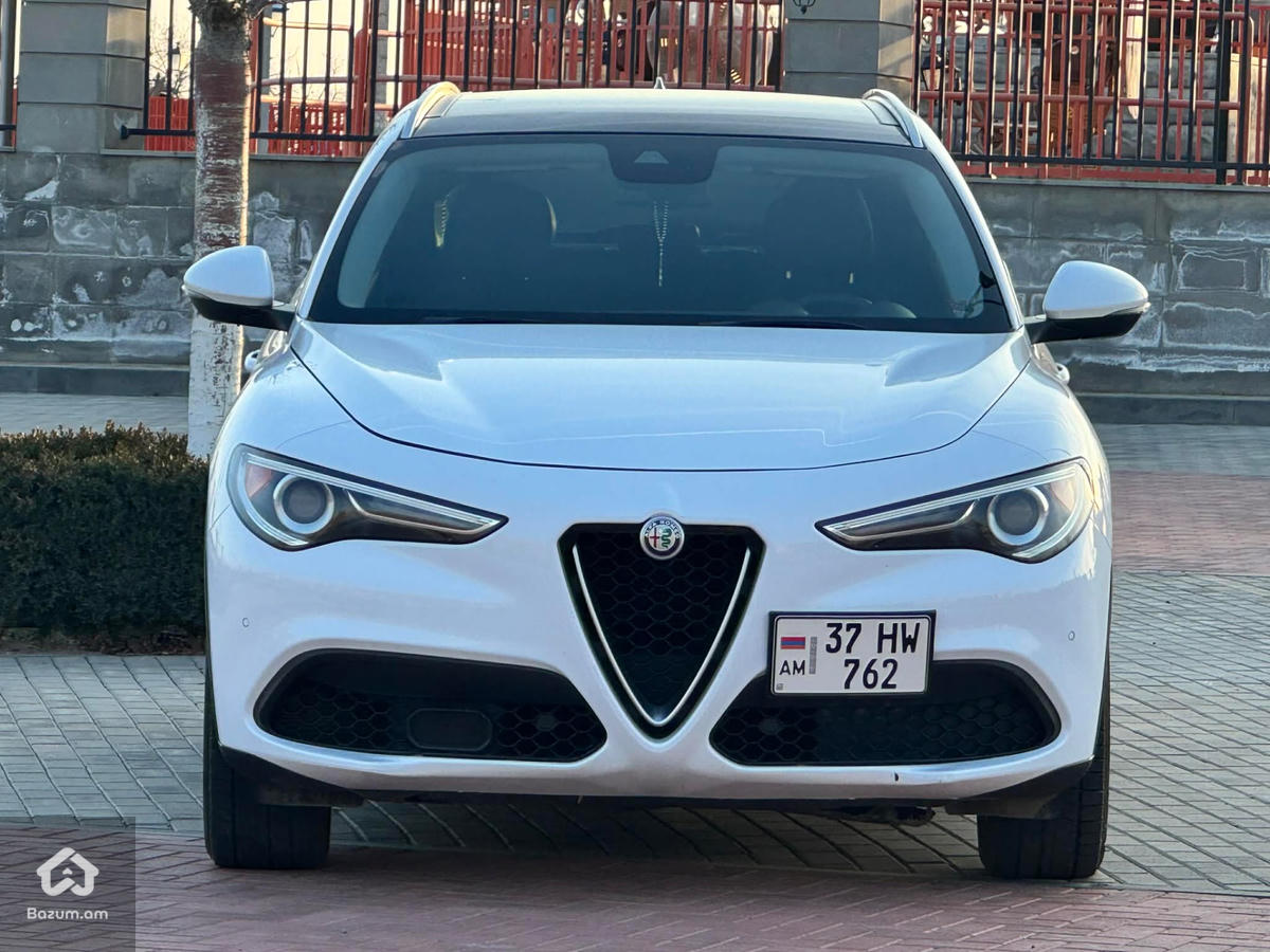 Alfa Romeo Stelvio - image 3