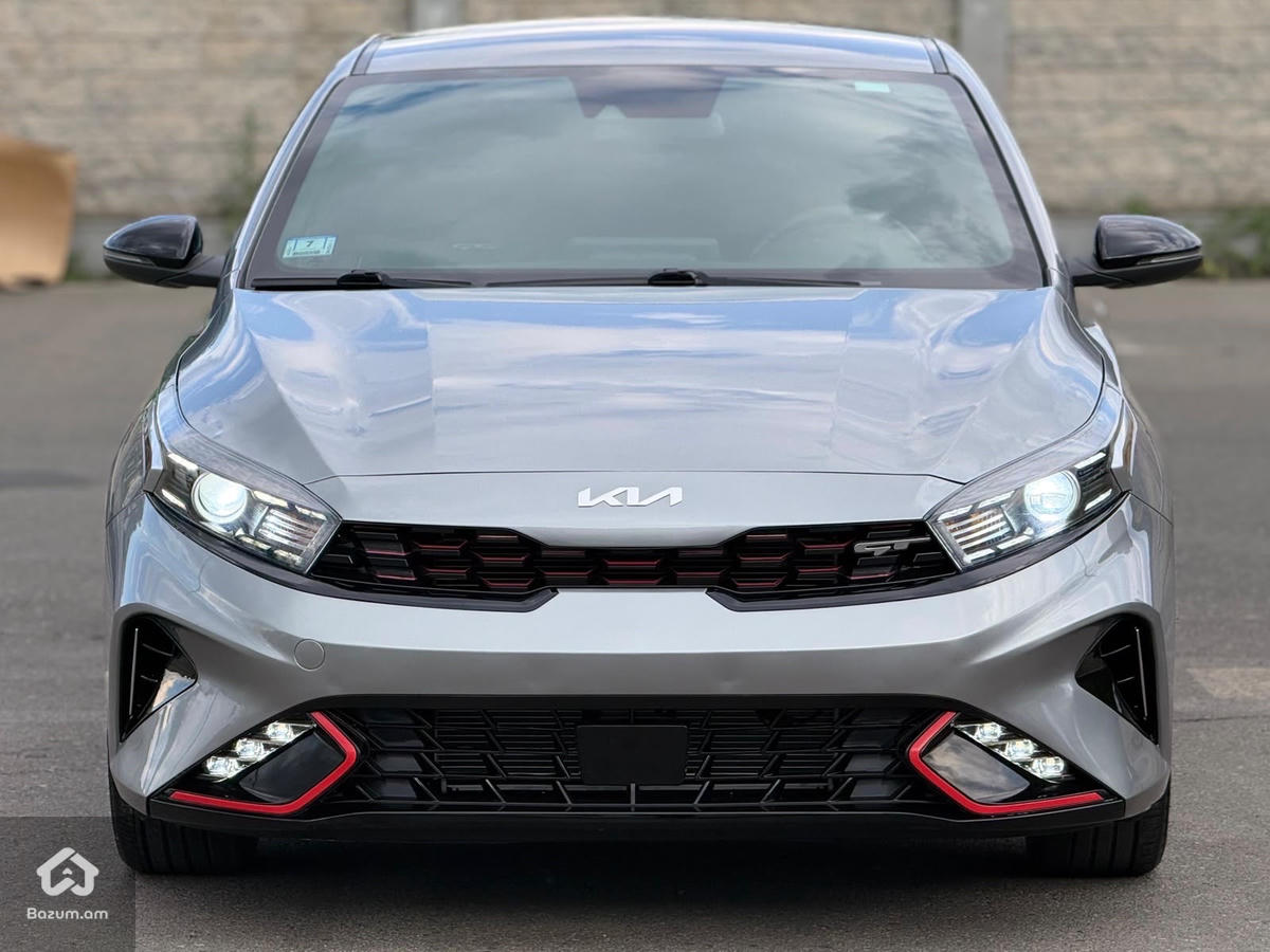 kia Forte - image 5